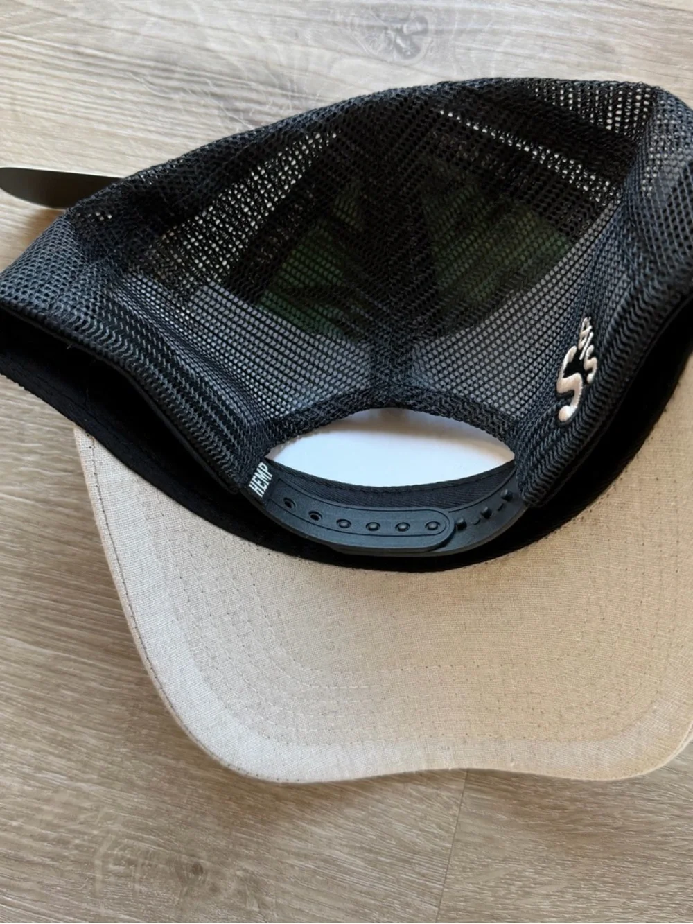 Men’s hat - Picture 4 of 5